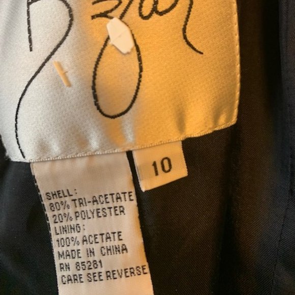 Black Formal Gown - Picture 10 of 11